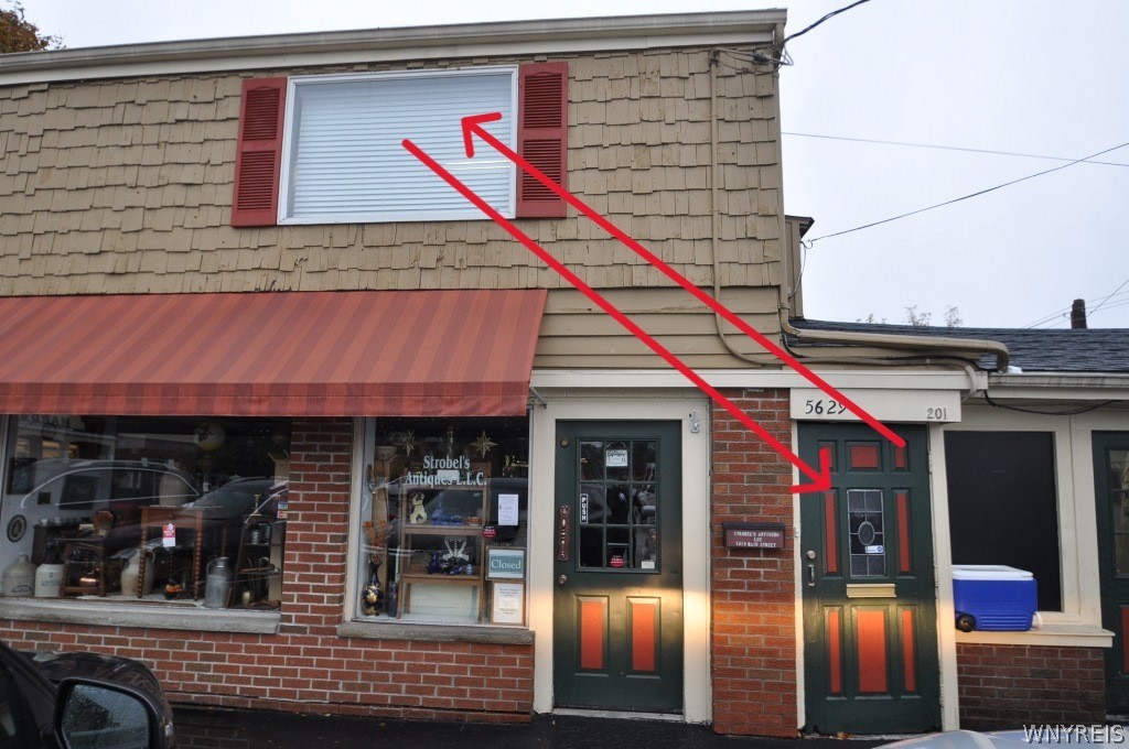 b1668098 5629 main street