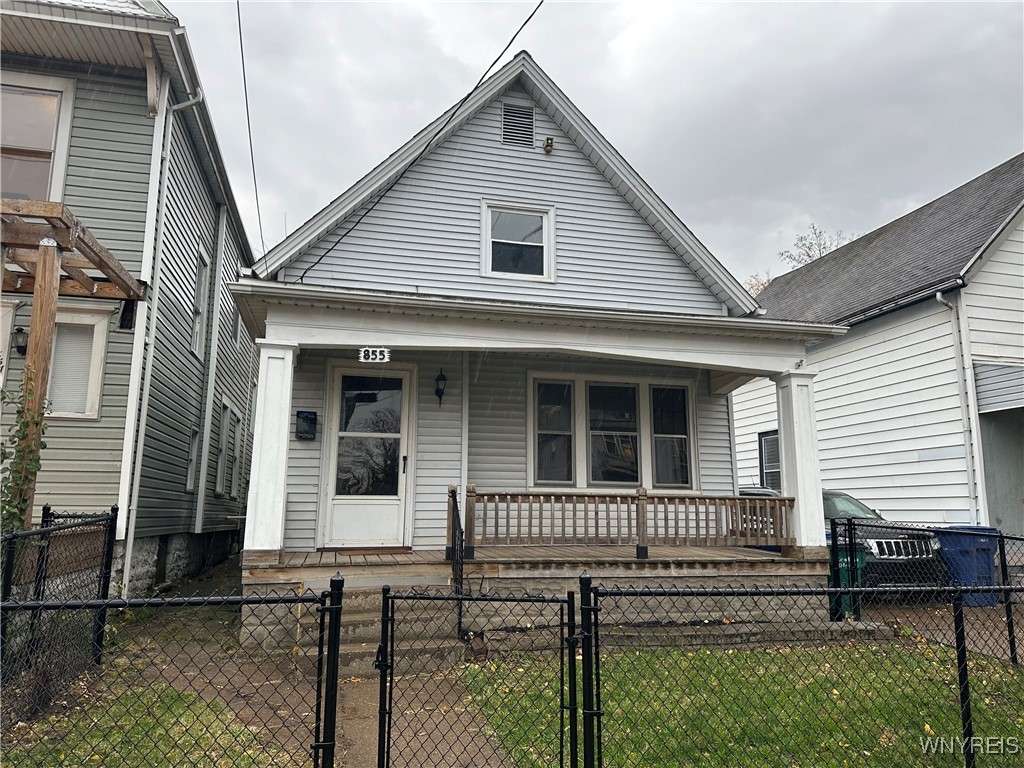 b1650091 855 west avenue